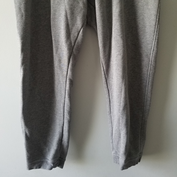 Nike Tech Fleece Gray Jogger Pants Sweatpants - Picture 2 of 9